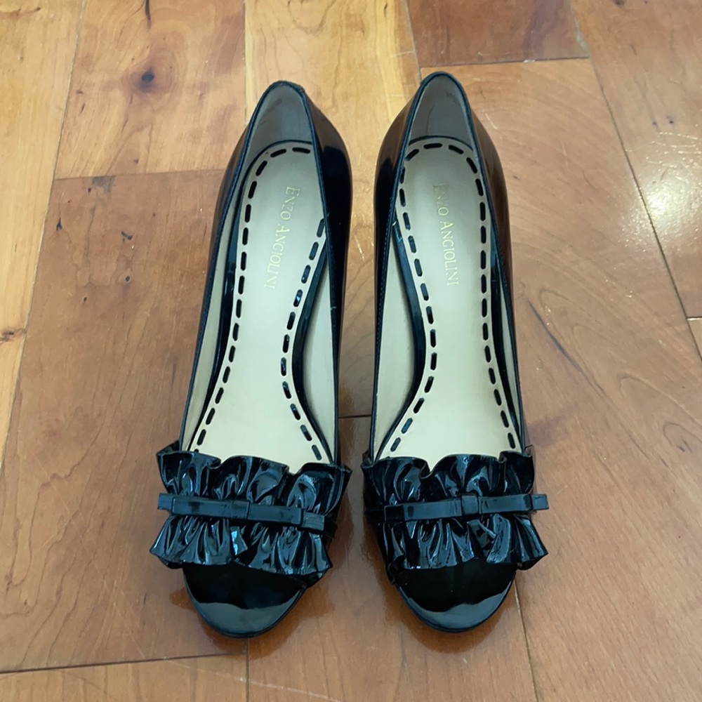 Enzo Angiolini Patent Leather Heels- Black-Size 8 1/2